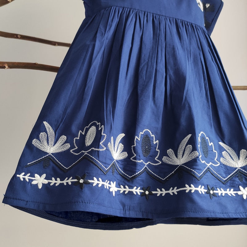 Vestido em tecido algodão para meninas