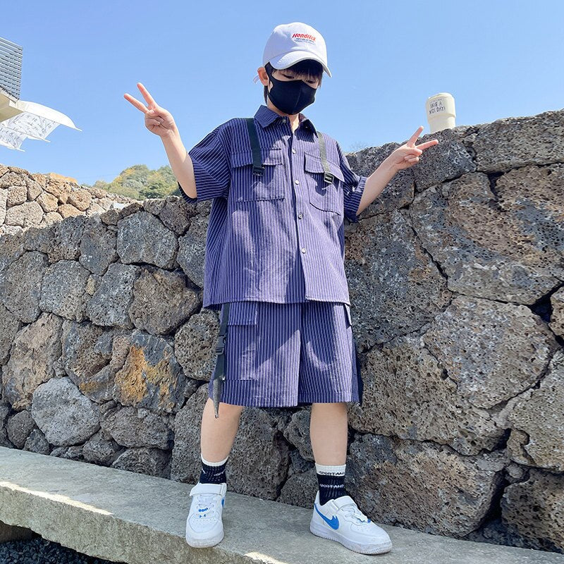 Roupa  em algodão e polyéster conjunto de camisa e bermuda infantil para crianças e adolescentes. Crianças bolso outfit. Conhunto legal para verão, listrado.