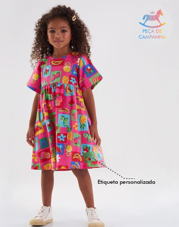 Vestido infantil manga curta em meia malha para meninas. Desenho abstrato